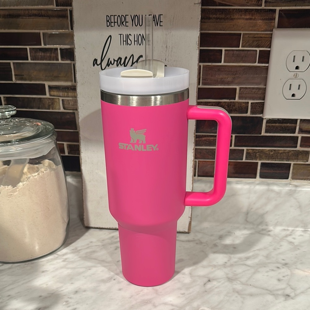 Stanley Vibrant Pink Travel Mug